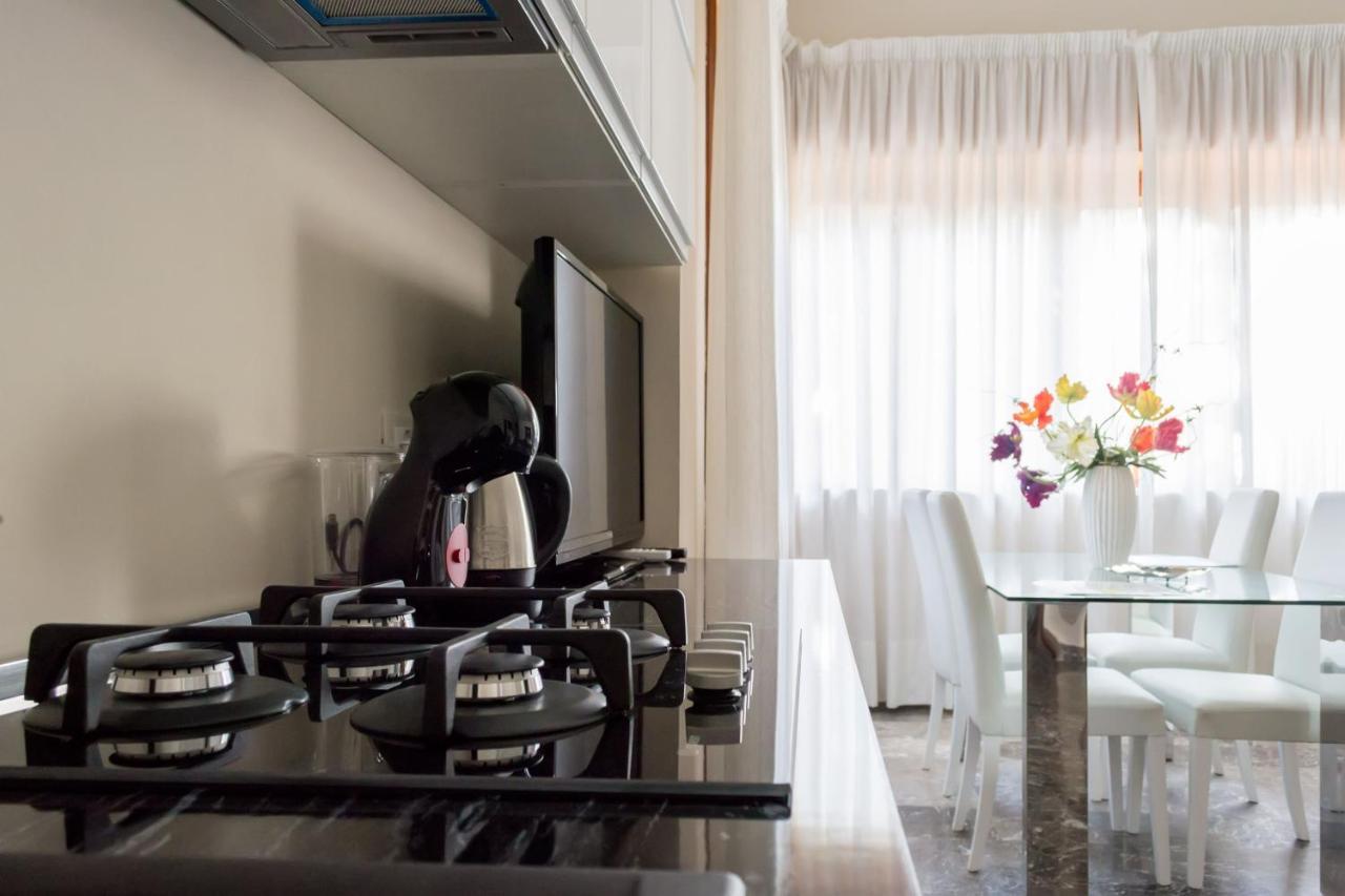 Villa Lazzari B&B Tra I Due Mari Maglie Bagian luar foto